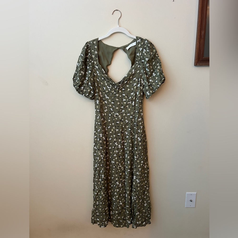 Astr Green Floral Midi Dress